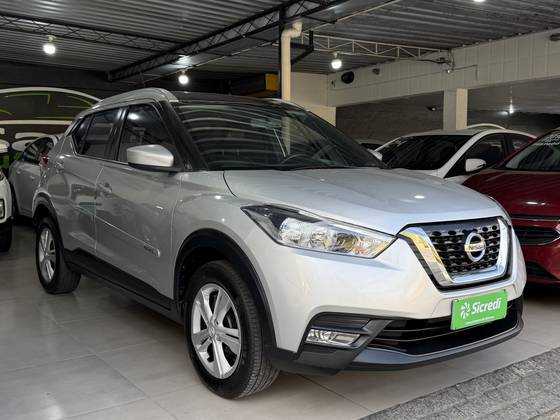 NISSAN KICKS 1.6 16V FLEXSTART S 4P XTRONIC NISSAN KICKS 1.6 16V FLEXSTART S 4P XTRONIC